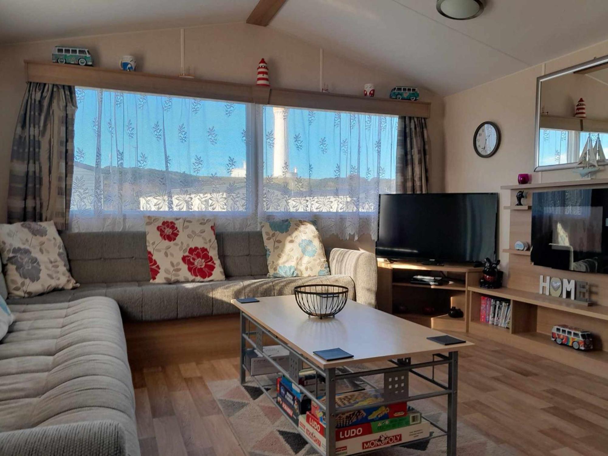 Hollies Retreat Villa Lossiemouth ภายนอก รูปภาพ